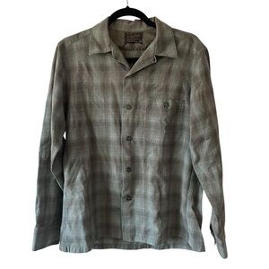 Pendleton Plaid Button-Up Shirt – Men’s M